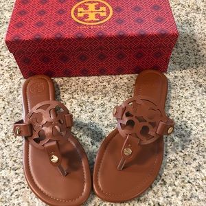 Tory Burch Sandala